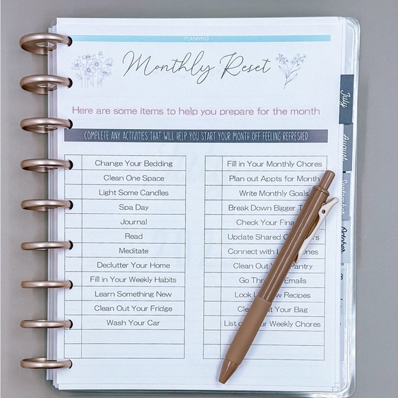 Stylish Brown and White Home Office Planner - Picture 8 of 12